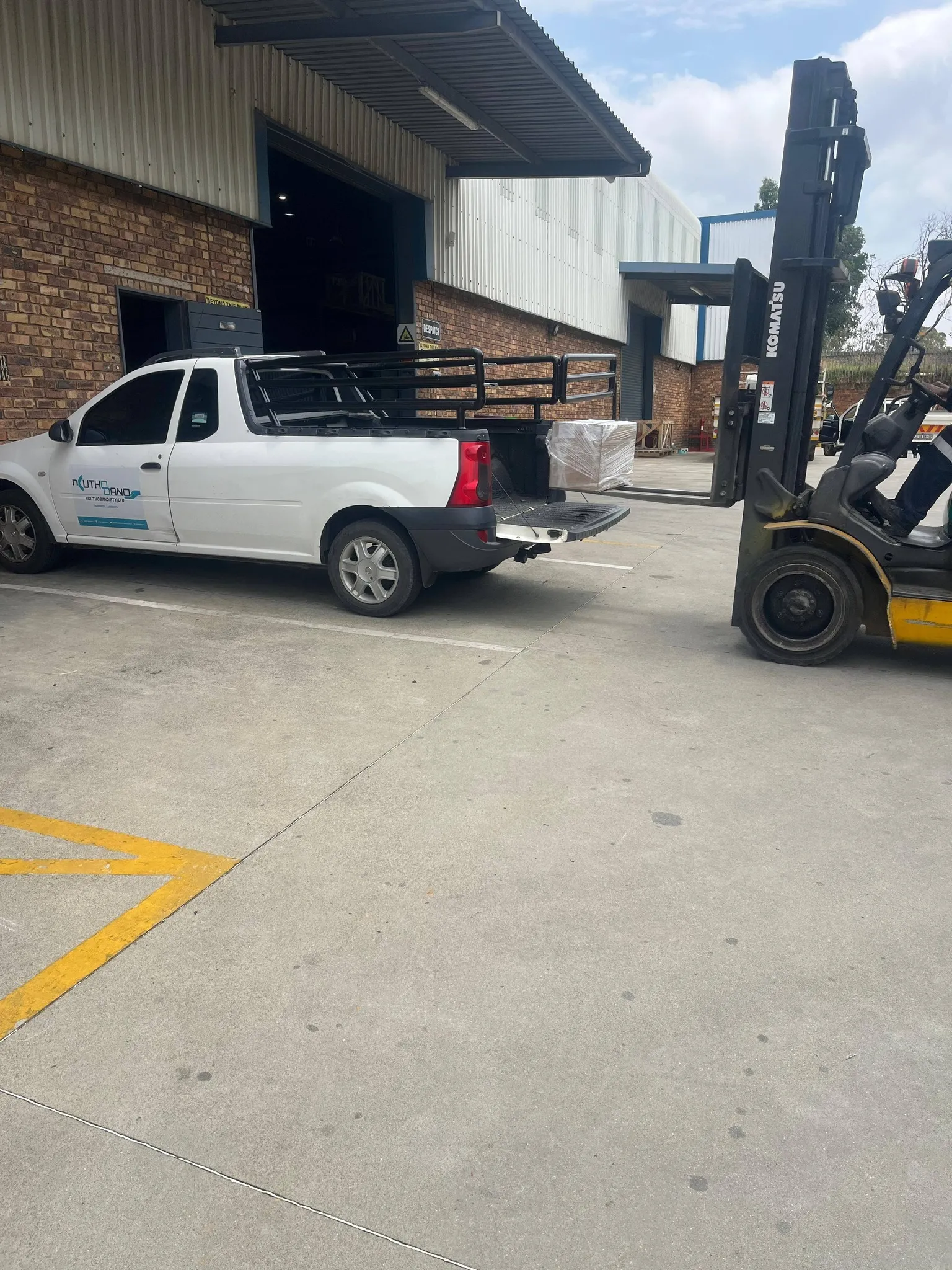 Nkuthobano team loading supplied materials
